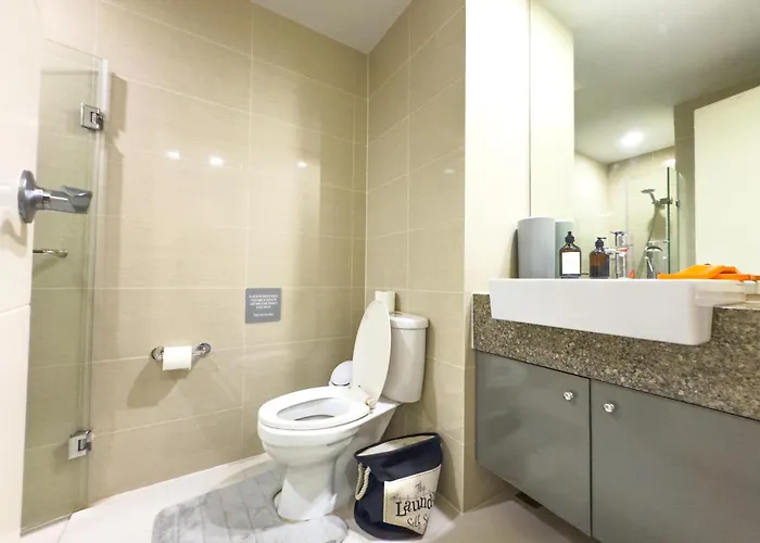 1br Bgc, One Uptown B001 Manila